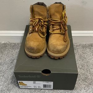 Timberlands Size 10 toddler boy
